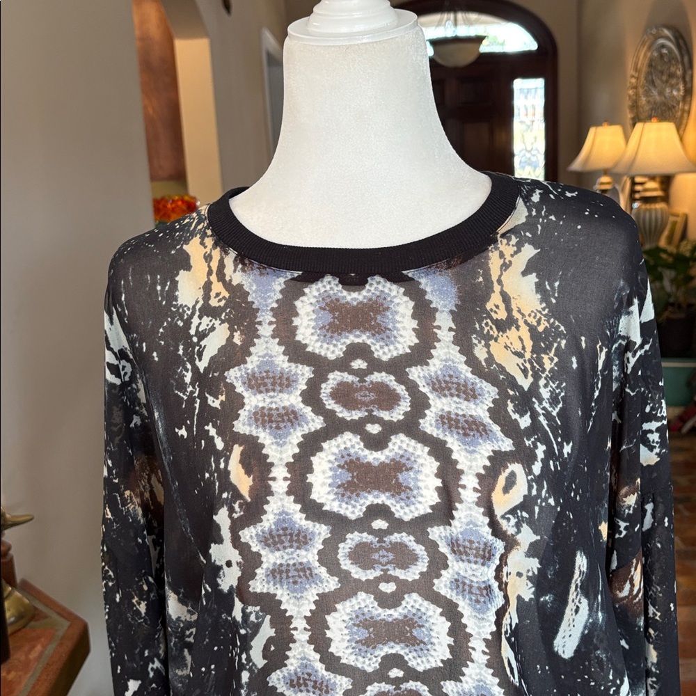 Cabi Python Print Top size L - Picture 6 of 13